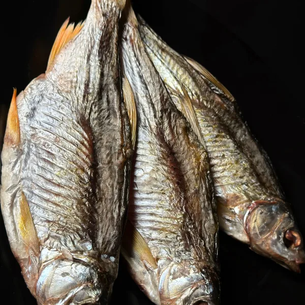 Плітка в'ялена з ікрою 80/20